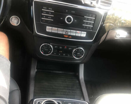 Белый Мерседес ГЛС-Класс, объемом двигателя 3 л и пробегом 196 тыс. км за 39800 $, фото 37 на Automoto.ua