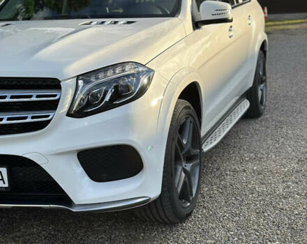 Белый Мерседес ГЛС-Класс, объемом двигателя 2.99 л и пробегом 190 тыс. км за 46800 $, фото 1 на Automoto.ua
