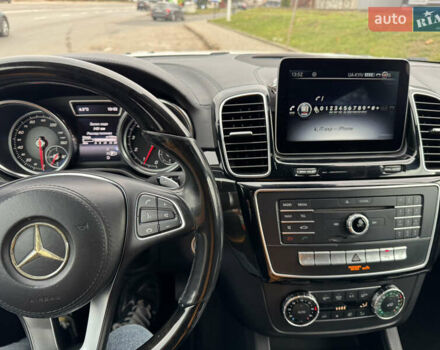 Белый Мерседес ГЛС-Класс, объемом двигателя 3 л и пробегом 196 тыс. км за 39800 $, фото 23 на Automoto.ua