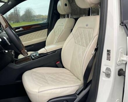 Белый Мерседес ГЛС-Класс, объемом двигателя 2.99 л и пробегом 289 тыс. км за 48000 $, фото 51 на Automoto.ua