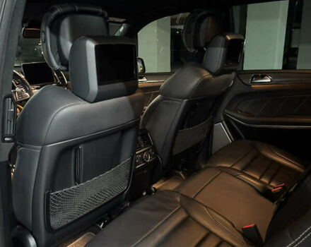 Білий Мерседес ГЛС-Класс, об'ємом двигуна 5.46 л та пробігом 127 тис. км за 62000 $, фото 11 на Automoto.ua