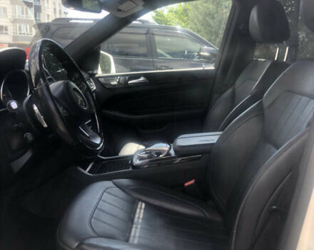 Белый Мерседес ГЛС-Класс, объемом двигателя 3 л и пробегом 196 тыс. км за 39800 $, фото 41 на Automoto.ua