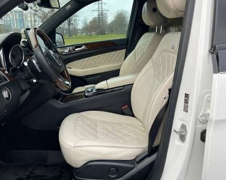 Белый Мерседес ГЛС-Класс, объемом двигателя 2.99 л и пробегом 289 тыс. км за 48000 $, фото 49 на Automoto.ua