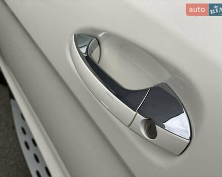 Белый Мерседес ГЛС-Класс, объемом двигателя 3 л и пробегом 125 тыс. км за 36700 $, фото 11 на Automoto.ua