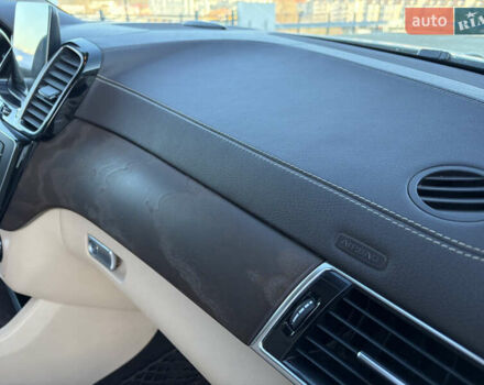 Білий Мерседес ГЛС-Класс, об'ємом двигуна 3 л та пробігом 225 тис. км за 40800 $, фото 41 на Automoto.ua