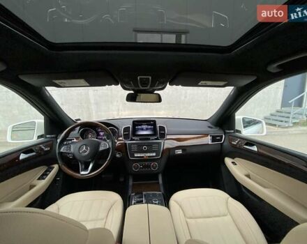 Белый Мерседес ГЛС-Класс, объемом двигателя 3 л и пробегом 125 тыс. км за 36700 $, фото 13 на Automoto.ua