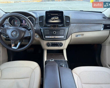 Білий Мерседес ГЛС-Класс, об'ємом двигуна 3 л та пробігом 225 тис. км за 40800 $, фото 43 на Automoto.ua