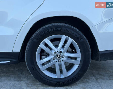 Білий Мерседес ГЛС-Класс, об'ємом двигуна 3 л та пробігом 225 тис. км за 40800 $, фото 15 на Automoto.ua