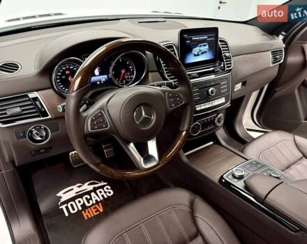 Белый Мерседес ГЛС-Класс, объемом двигателя 2.99 л и пробегом 100 тыс. км за 49999 $, фото 20 на Automoto.ua