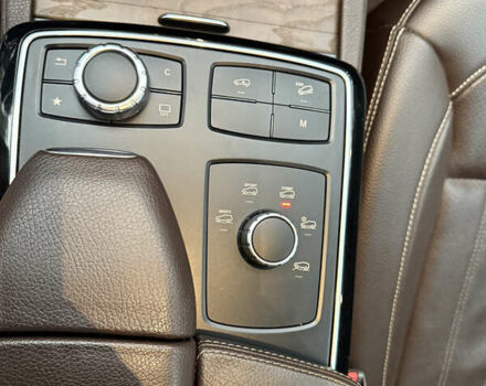 Белый Мерседес ГЛС-Класс, объемом двигателя 2.99 л и пробегом 147 тыс. км за 48700 $, фото 32 на Automoto.ua