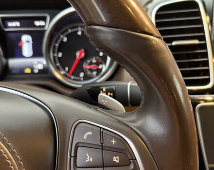 Белый Мерседес ГЛС-Класс, объемом двигателя 2.99 л и пробегом 147 тыс. км за 48700 $, фото 45 на Automoto.ua