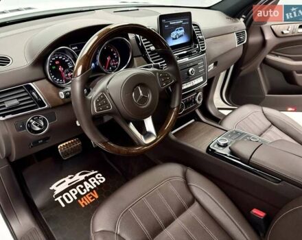 Белый Мерседес ГЛС-Класс, объемом двигателя 2.99 л и пробегом 100 тыс. км за 49999 $, фото 19 на Automoto.ua