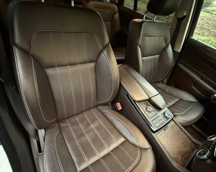 Белый Мерседес ГЛС-Класс, объемом двигателя 2.99 л и пробегом 147 тыс. км за 48700 $, фото 41 на Automoto.ua