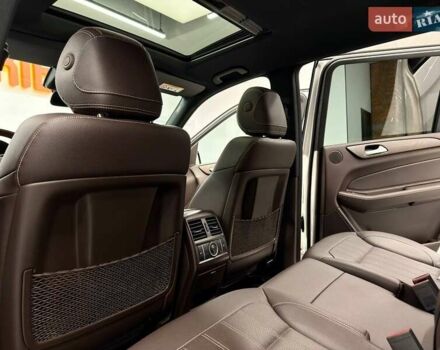 Белый Мерседес ГЛС-Класс, объемом двигателя 2.99 л и пробегом 100 тыс. км за 49999 $, фото 35 на Automoto.ua