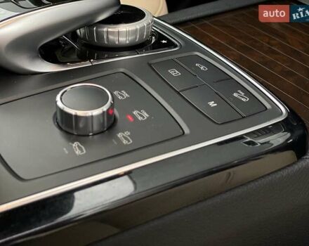 Белый Мерседес ГЛС-Класс, объемом двигателя 3 л и пробегом 125 тыс. км за 36700 $, фото 24 на Automoto.ua