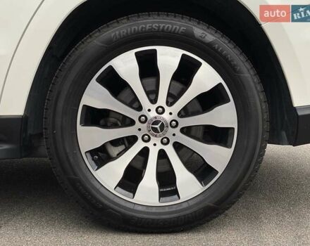 Белый Мерседес ГЛС-Класс, объемом двигателя 3 л и пробегом 125 тыс. км за 36700 $, фото 10 на Automoto.ua