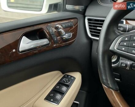 Белый Мерседес ГЛС-Класс, объемом двигателя 3 л и пробегом 125 тыс. км за 36700 $, фото 19 на Automoto.ua