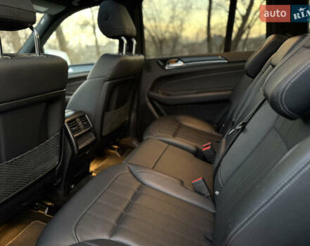 Белый Мерседес ГЛС-Класс, объемом двигателя 3 л и пробегом 102 тыс. км за 31900 $, фото 11 на Automoto.ua