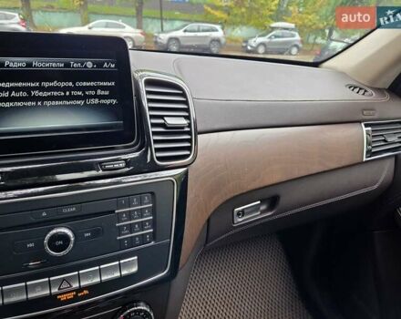 Білий Мерседес ГЛС-Класс, об'ємом двигуна 2.99 л та пробігом 160 тис. км за 39000 $, фото 18 на Automoto.ua