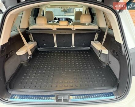 Белый Мерседес ГЛС-Класс, объемом двигателя 2.93 л и пробегом 155 тыс. км за 66900 $, фото 25 на Automoto.ua