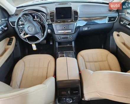 Білий Мерседес ГЛС-Класс, об'ємом двигуна 3 л та пробігом 91 тис. км за 8000 $, фото 6 на Automoto.ua