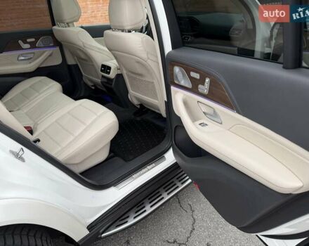 Белый Мерседес ГЛС-Класс, объемом двигателя 2.93 л и пробегом 155 тыс. км за 66900 $, фото 41 на Automoto.ua