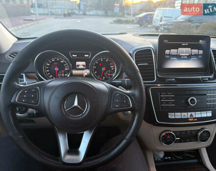 Белый Мерседес ГЛС-Класс, объемом двигателя 3 л и пробегом 79 тыс. км за 42000 $, фото 34 на Automoto.ua