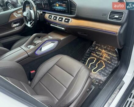 Белый Мерседес ГЛС-Класс, объемом двигателя 2.93 л и пробегом 99 тыс. км за 77900 $, фото 46 на Automoto.ua