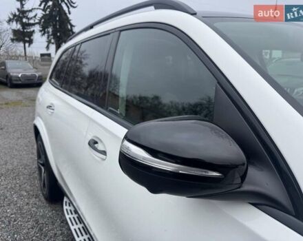 Белый Мерседес ГЛС-Класс, объемом двигателя 2.93 л и пробегом 99 тыс. км за 77900 $, фото 48 на Automoto.ua