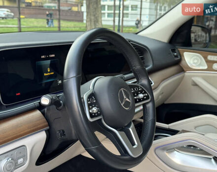 Мерседес ГЛС-Класс 2021 у Києві на Automoto.ua Білий Мерседес ГЛС-Класс, об'ємом двигуна 3 л та пробігом 136 тис. км за 64000 $, фото 29 на Automoto.ua