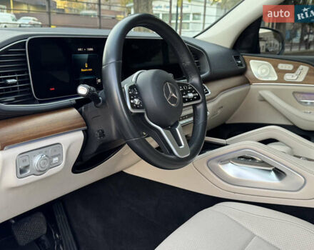 Мерседес ГЛС-Класс 2021 у Києві на Automoto.ua Білий Мерседес ГЛС-Класс, об'ємом двигуна 3 л та пробігом 136 тис. км за 64000 $, фото 27 на Automoto.ua