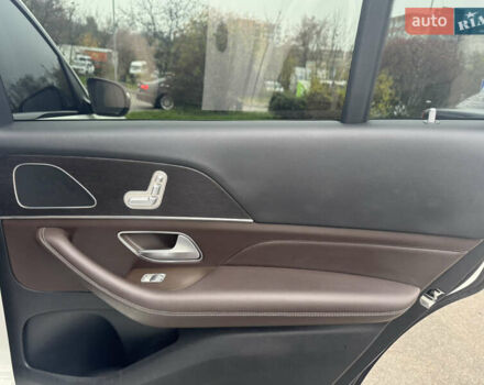 Белый Мерседес ГЛС-Класс, объемом двигателя 2.9 л и пробегом 81 тыс. км за 79900 $, фото 4 на Automoto.ua