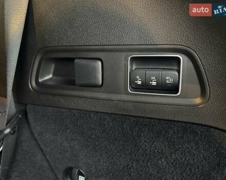 Белый Мерседес ГЛС-Класс, объемом двигателя 2.93 л и пробегом 99 тыс. км за 77900 $, фото 24 на Automoto.ua