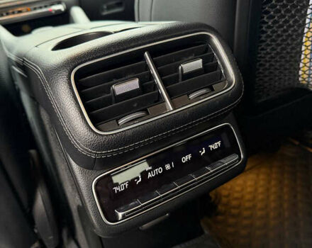 Белый Мерседес ГЛС-Класс, объемом двигателя 3 л и пробегом 103 тыс. км за 77900 $, фото 16 на Automoto.ua