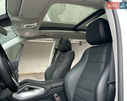 Білий Мерседес ГЛС-Класс, об'ємом двигуна 2.93 л та пробігом 17 тис. км за 98700 $, фото 63 на Automoto.ua