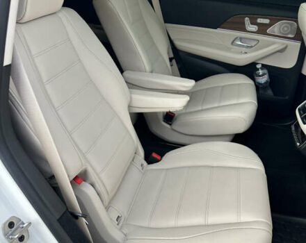 Білий Мерседес ГЛС-Класс, об'ємом двигуна 3 л та пробігом 57 тис. км за 84000 $, фото 43 на Automoto.ua