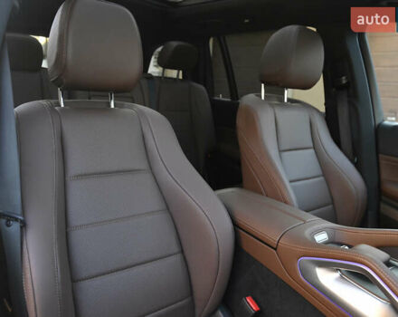 Белый Мерседес ГЛС-Класс, объемом двигателя 3 л и пробегом 17 тыс. км за 117999 $, фото 64 на Automoto.ua