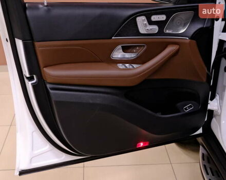 Білий Мерседес ГЛС-Класс, об'ємом двигуна 3 л та пробігом 16 тис. км за 129900 $, фото 35 на Automoto.ua