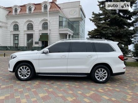 Мерседес ГЛС-Класс 2017 в Одессе на Automoto.ua Белый Мерседес ГЛС-Класс, объемом двигателя 3 л и пробегом 190 тыс. км за 42900 $, фото 1 на Automoto.ua