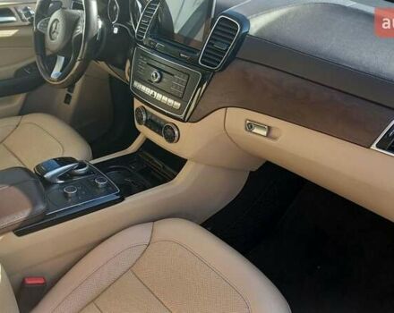 Чорний Мерседес ГЛС-Класс, об'ємом двигуна 2.99 л та пробігом 280 тис. км за 39890 $, фото 27 на Automoto.ua