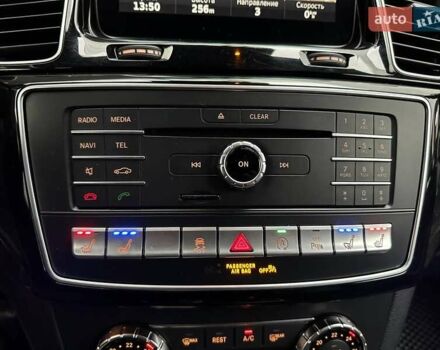 Черный Мерседес ГЛС-Класс, объемом двигателя 4.66 л и пробегом 265 тыс. км за 41990 $, фото 21 на Automoto.ua