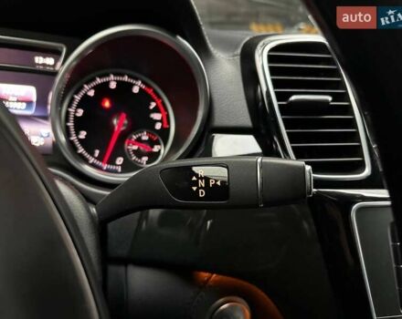 Черный Мерседес ГЛС-Класс, объемом двигателя 4.66 л и пробегом 265 тыс. км за 41990 $, фото 17 на Automoto.ua