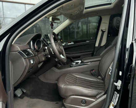 Чорний Мерседес ГЛС-Класс, об'ємом двигуна 2.99 л та пробігом 140 тис. км за 36000 $, фото 24 на Automoto.ua