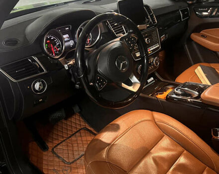 Чорний Мерседес ГЛС-Класс, об'ємом двигуна 3 л та пробігом 160 тис. км за 30500 $, фото 6 на Automoto.ua