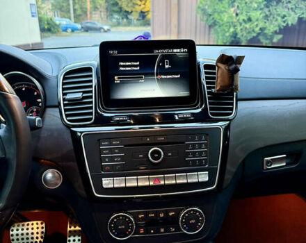 Чорний Мерседес ГЛС-Класс, об'ємом двигуна 2.99 л та пробігом 250 тис. км за 43000 $, фото 16 на Automoto.ua