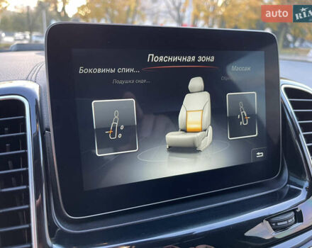 Мерседес ГЛС-Класс 2016 в Днепре (Днепропетровске) на Automoto.ua Черный Мерседес ГЛС-Класс, объемом двигателя 4.66 л и пробегом 133 тыс. км за 47999 $, фото 71 на Automoto.ua