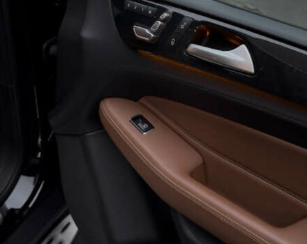 Чорний Мерседес ГЛС-Класс, об'ємом двигуна 3 л та пробігом 89 тис. км за 55000 $, фото 22 на Automoto.ua