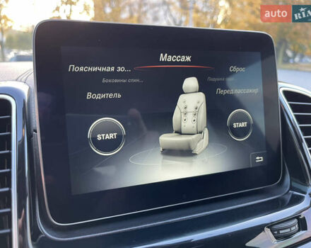 Мерседес ГЛС-Класс 2016 в Днепре (Днепропетровске) на Automoto.ua Черный Мерседес ГЛС-Класс, объемом двигателя 4.66 л и пробегом 133 тыс. км за 47999 $, фото 72 на Automoto.ua