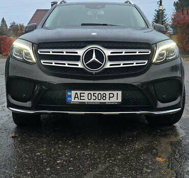 Чорний Мерседес ГЛС-Класс, об'ємом двигуна 2.99 л та пробігом 260 тис. км за 37000 $, фото 16 на Automoto.ua