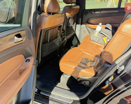 Черный Мерседес ГЛС-Класс, объемом двигателя 3 л и пробегом 200 тыс. км за 38000 $, фото 12 на Automoto.ua